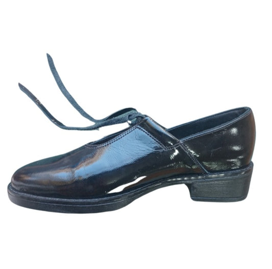 Mocasin Edith